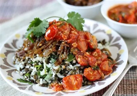  Koshari - En kryddig och härlig fest av texturer som smälter i munnen!