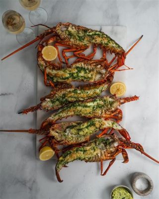  Spicy Crayfish With Garlic Butter Sauce! A Culinary Journey Through Flavor and Texture